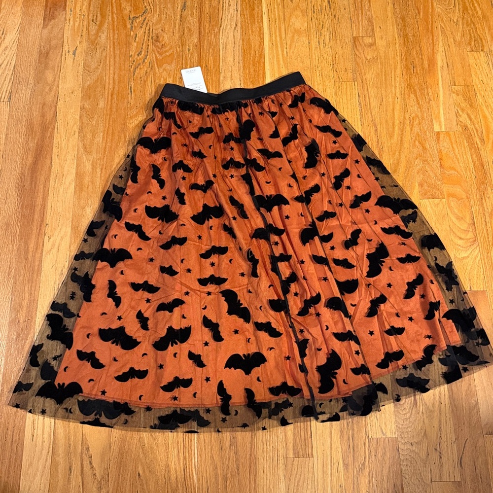 NEW Bat Pattern Skirt - Picture 2 of 4